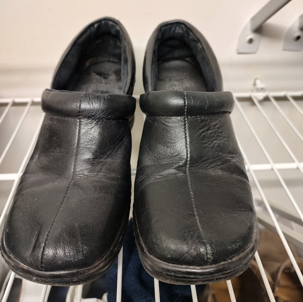 BOC clogs